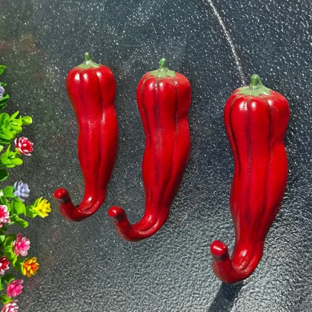Set of 3 Red Chili Pepper Wall Hooks Cast Metal Southwestern Kitchen Decor Chile